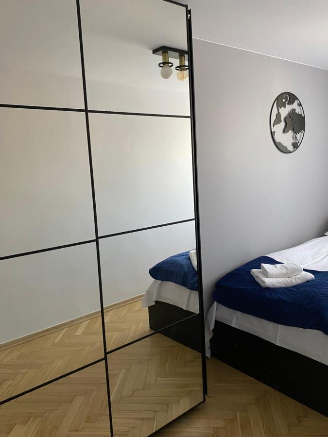 Apartament Emilian Apartman Varsó Kültér fotó